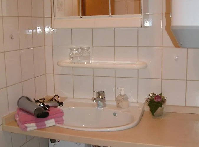 Stroehlein Daire *